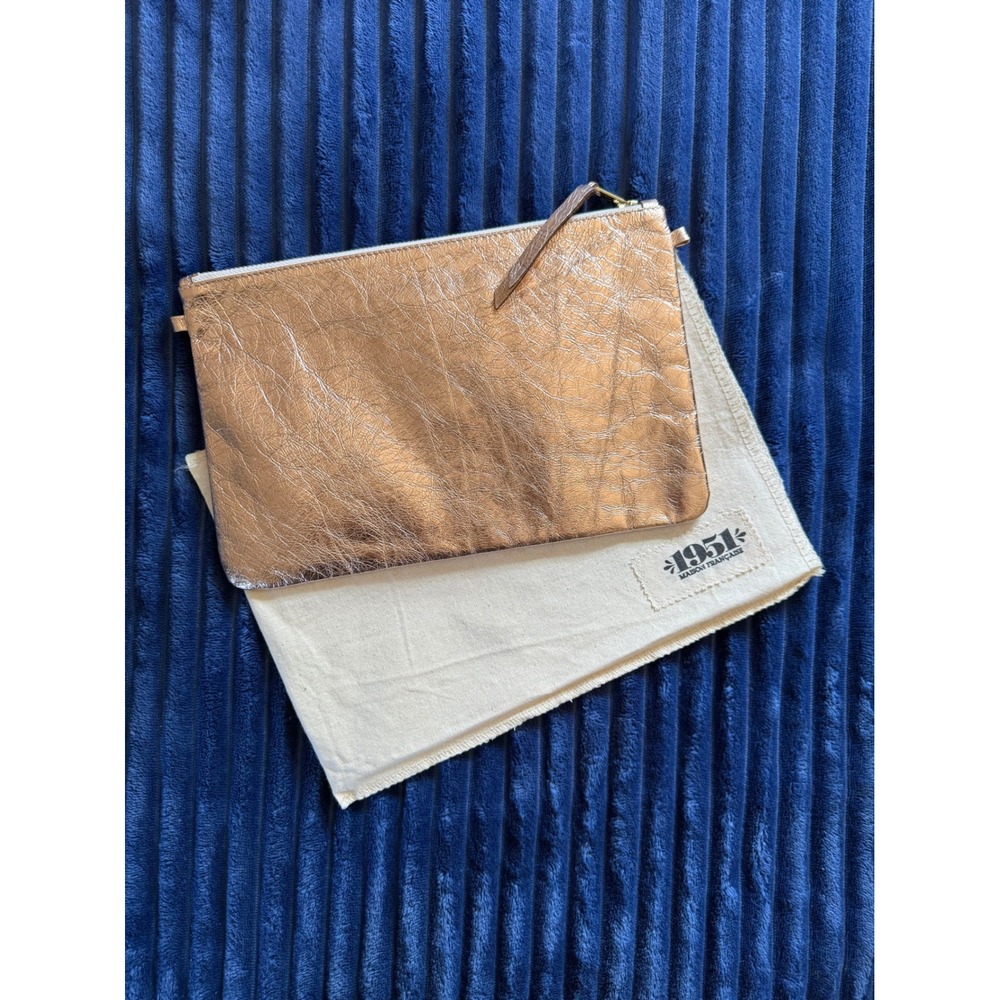 1951 Maison Francaise‎ | Rare Rose Gold Metallic Leather Clutch Pouch Zipper